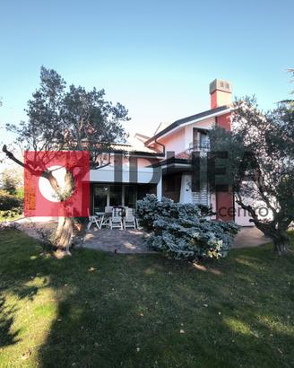CASA SINGOLA A CAORLE 300 MT. DAL MARE