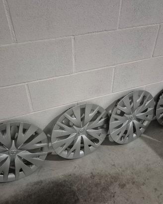 copricerchi in plastica Toyota Yaris 4 serie 15"