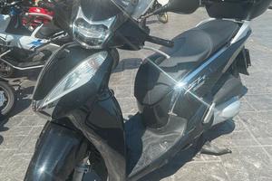 Honda SH 300