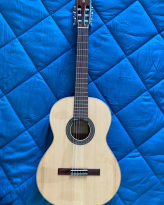 Chitarra Alhambra classica  2CA