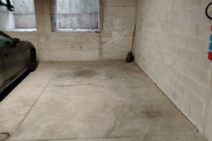 Posto auto coperto in centro