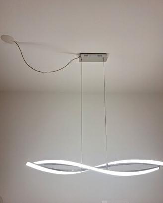Lampadario LED moderno design onda (regolabile)
