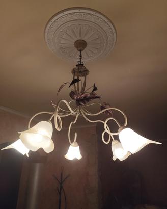 lampadario e lampada