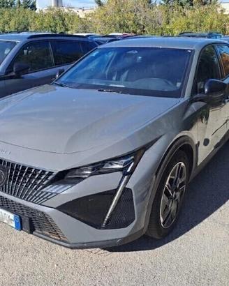 Peugeot 408 1.2 hybrid GT 145cv e-dsc6
