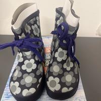 Stivaletti bambina taglia 27