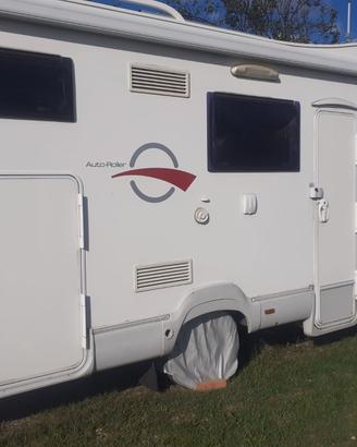 Camper Mansardato Roller Team Autoroller Garage 20