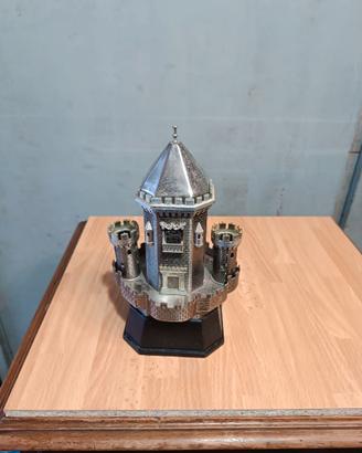 Castello portasigarette con carillon