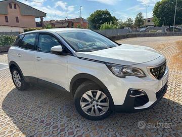 Peugeot 3008 1.5 BlueHDi 130cv EAT8 -42.238 Km-