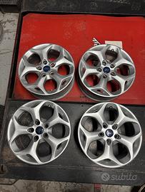 Cechi in lega Ford Focus C max