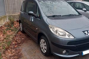 Peugeot 1.4 cc diesel