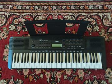 Yamaha Psr-e273