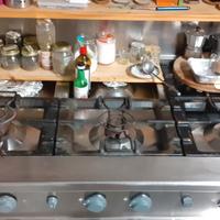 Cucina a gas professionale
