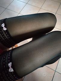 Autoreggenti nere con fiocco rosa