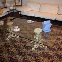 tavolo da caffè con basi barocche