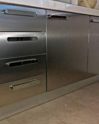 Cucina Ernestomeda pannelli INOX lunghezza 296 cm