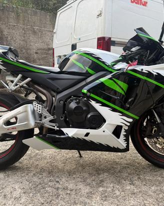 CBR 600 RR