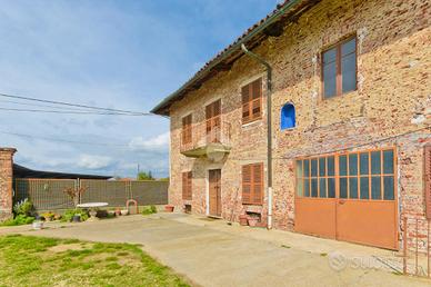 CASA SEMINDIPENDENTE A MORIONDO TORINESE