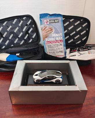 Kit accoglienza BMW pochette 2in1 + modellino 1/43