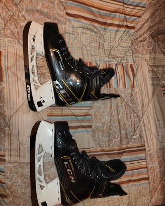 Pattini da hockey su ghiaccio CCM Tacks AS5Pro