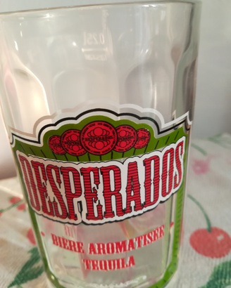 Desperados set 6 bicchieri birra tequila