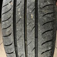 Cerchi in ferro r15 4 buchi e ruote estive nexen