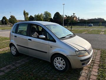 Fiat Idea 1.2 16V 80cv neo patentati