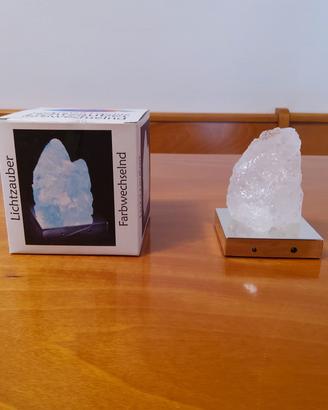 lampada al led cristallo di sale 