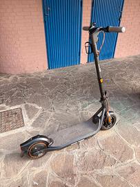 monopattino elettrico 