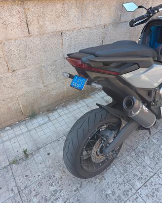 portatarga rizoma xadv 750 pari al nuovo