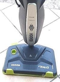 lavapavimenti  a vapore Hoover