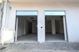 NEGOZIO A FRATTAMAGGIORE