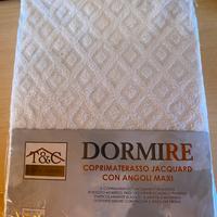 Coprimaterasso Jacquard con angoli maxi