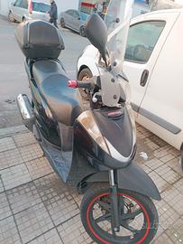 sh 300 sport tenuto maniacalmente 