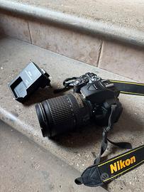 Nikon D5300 + lente 18-140mm