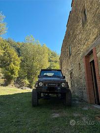 Suzuki samurai sj 413