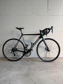 Bici da corsa su strada - Cannondale CAAD12 Disc
