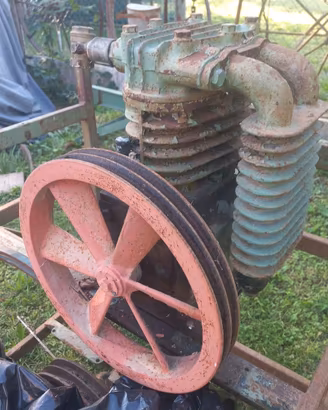 Gruppo testata compressore aria