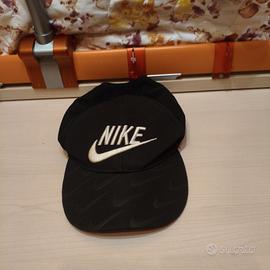 cappello Nike nero uomo