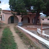 Terreno coltivato, Casa, Piscina, Campo Sportivo