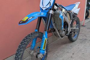 TM MX 250