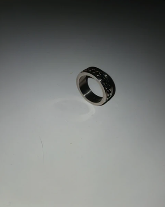Anello uomo con catena