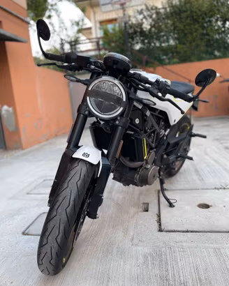 Husqvarna Vitpilen 401