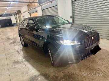 Jaguar F-Pace 2.0 D 180 CV AWD aut. Portfolio