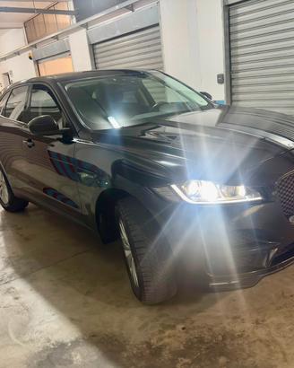 Jaguar F-Pace 2.0 D 180 CV AWD aut. Portfolio