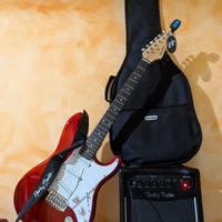 chitarra elettrica+ amplificatore 