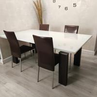TAVOLO ALLUNGABILE  E SEDIE TUTTO CALLIGARIS