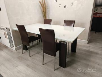 TAVOLO ALLUNGABILE  E SEDIE TUTTO CALLIGARIS