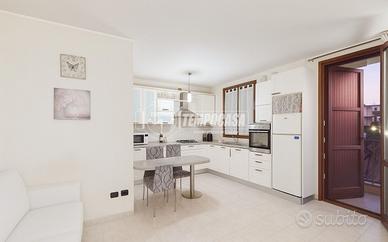 ACCOGLIENTE BILOCALE CON BALCONE!