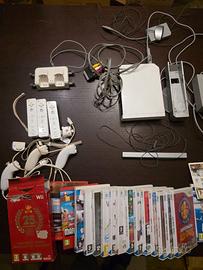 Console Nintendo Wii (Bianca) con 17 giochi