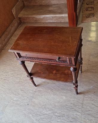 comodino in legno vintage 